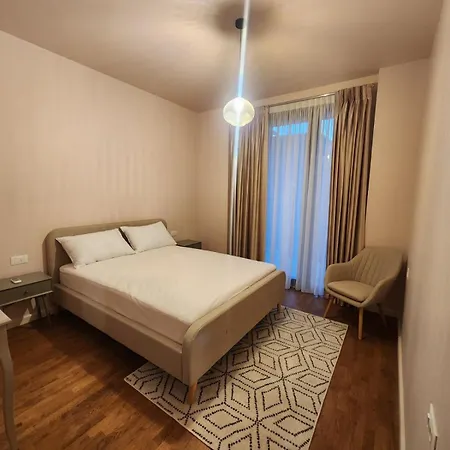 Mimi Altana Luxury Apartman Tirana