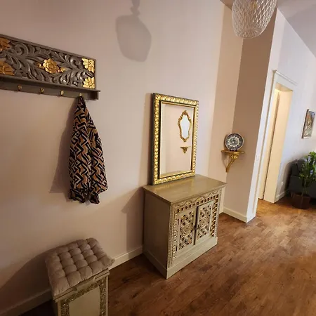 Mimi Altana Luxury Apartman *